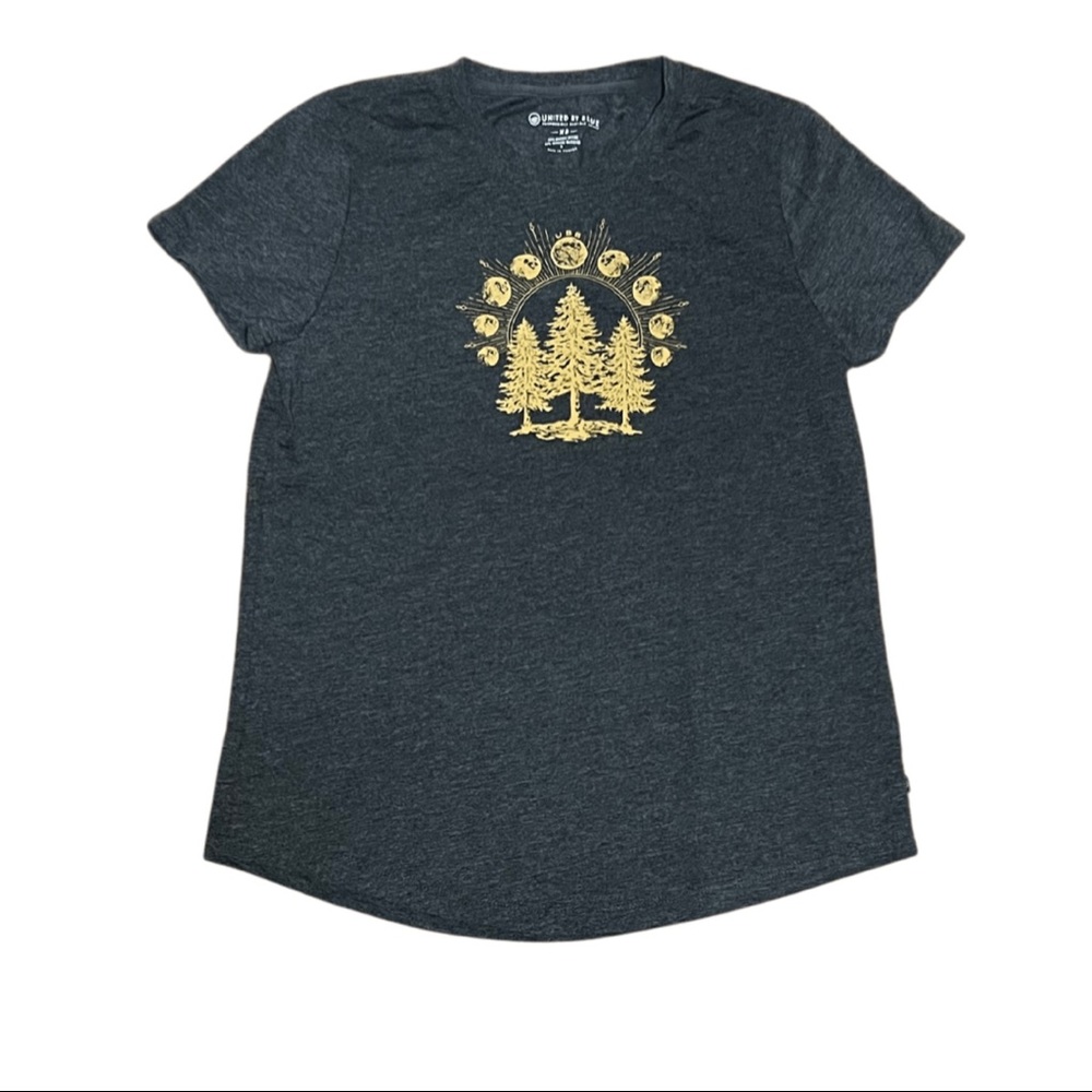 United by Blue 🌊 moons and pine trees T-shirt
